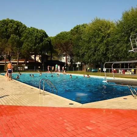 One-bedroom With Two Terraces And Swimming Pool